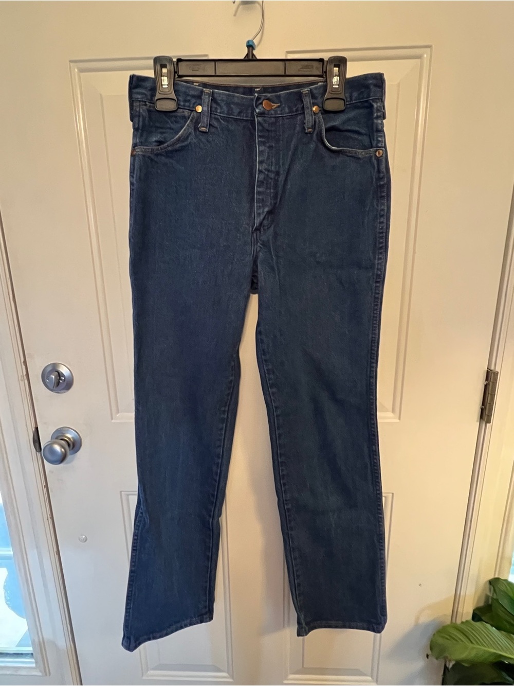 Wrangler Cowboy Cut Jeans Dark Blue. Size 32x32